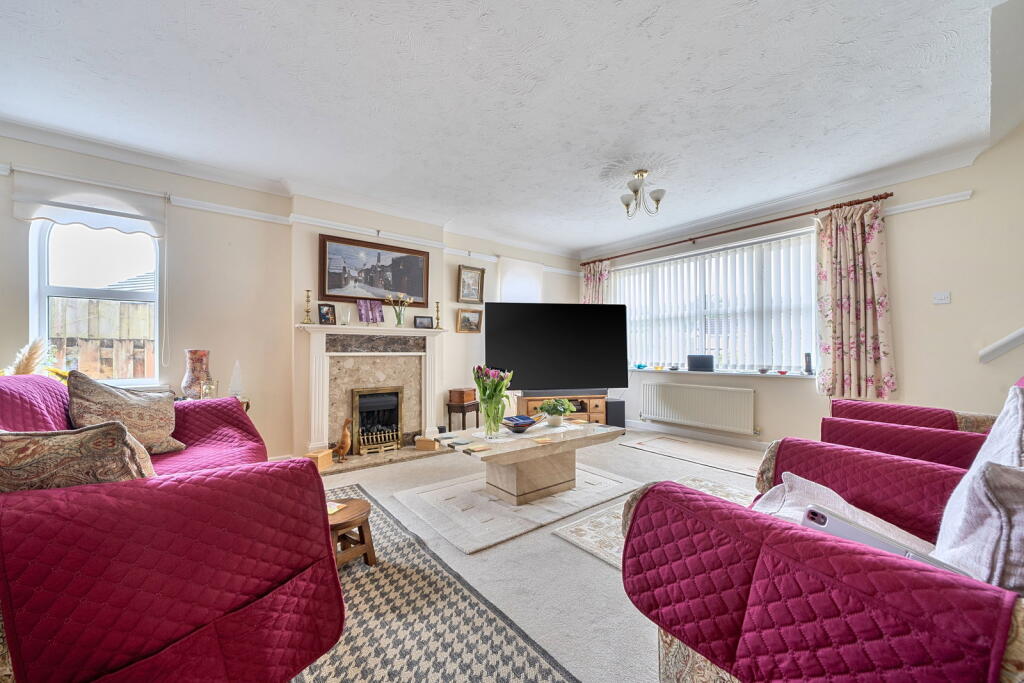 House in Launceston, Cornwall - View 4