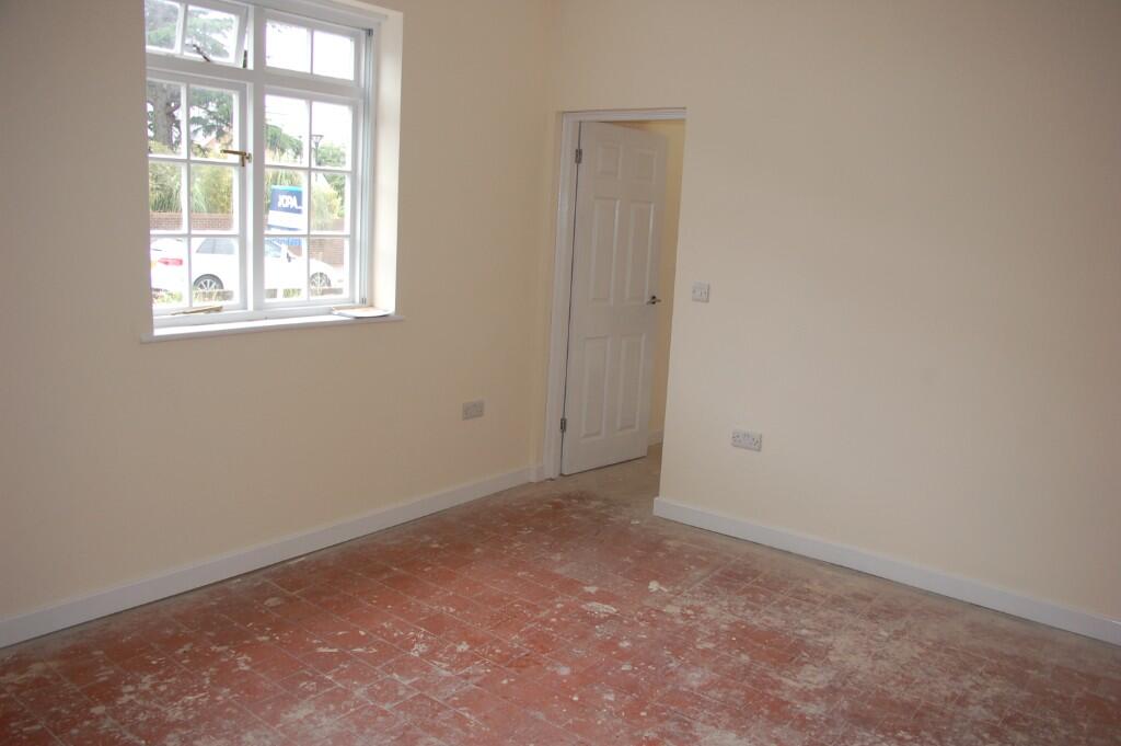 Compass Hill, Taunton, Somerset, TA1 photo 2