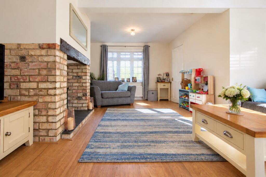 House in East Hertfordshire, Meridian Park, Buntingford - View 5