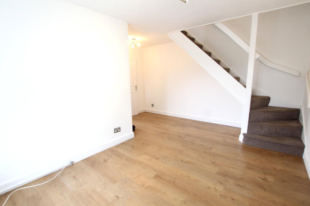 Laburnum Road, Sandy, Bedfordshire photo 3