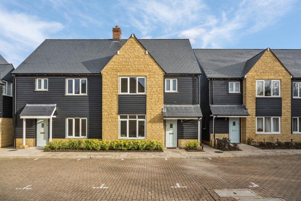 Main image of property: 12 Canal Close, Station Road, Enslow, Oxfordshire, OX5