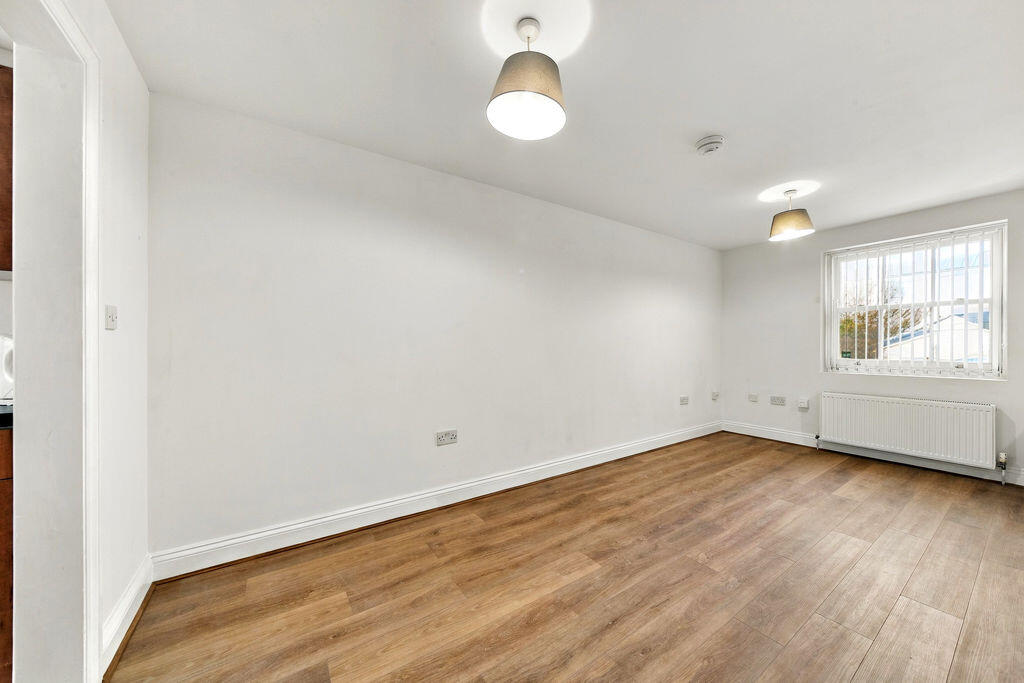 Apartment in London - View 4