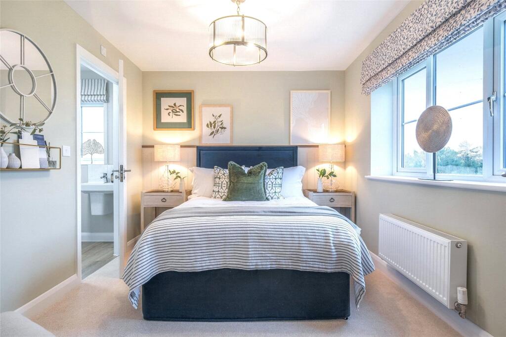 Main image of property: 4 Chapel Meadow, Cromhall, Wotton-under-Edge, Gloucestershire, GL12