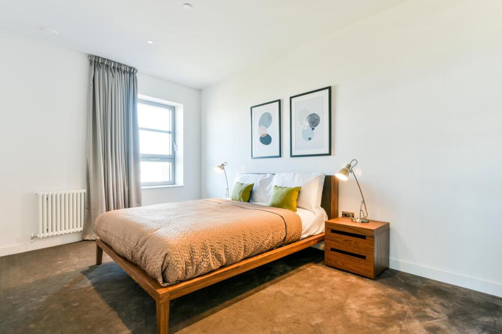 Apartment in London, London City Island, Blackwall - More