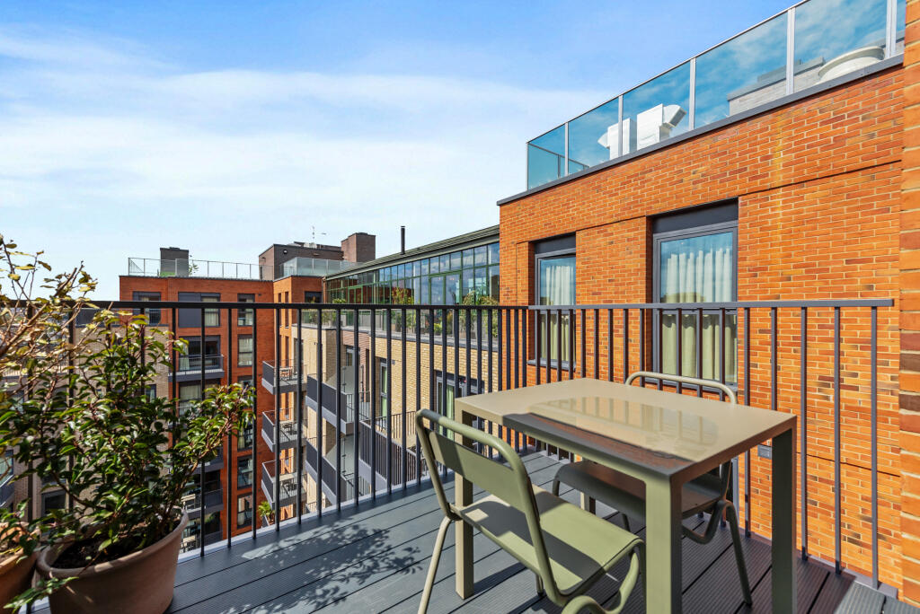 Main image of property: The Sessile, 18 Ashley Road, London, N17 9ZS