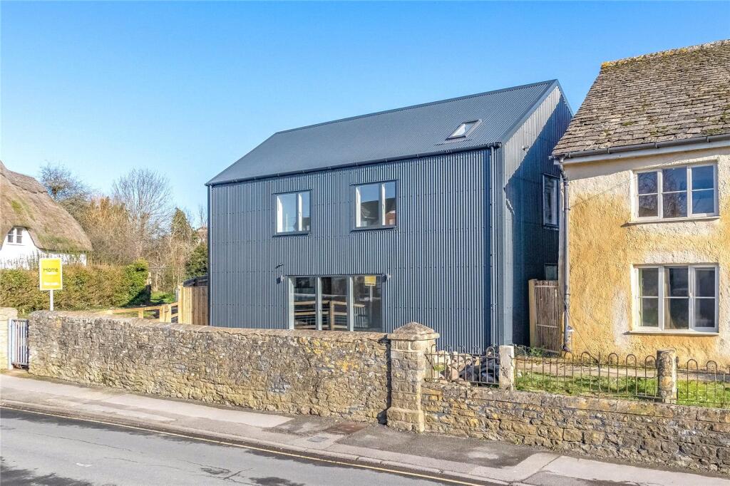 Main image of property: The Limes, Green Road, Upper Stratton, Swindon, SN2