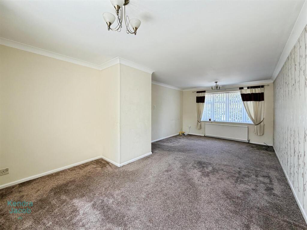 House in Sheffield - View 4