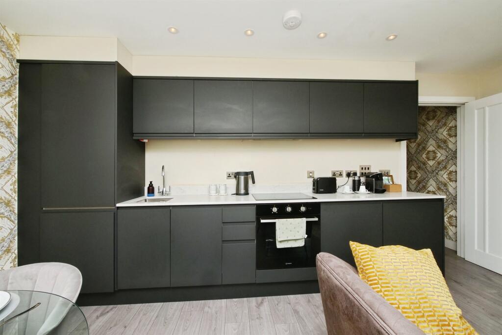 Apartment in York - View 3