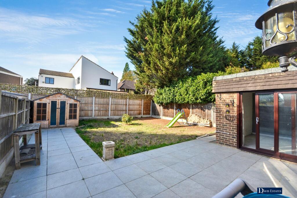 House in Romford - View 4