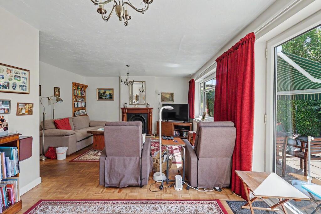 House in Stevenage - View 4