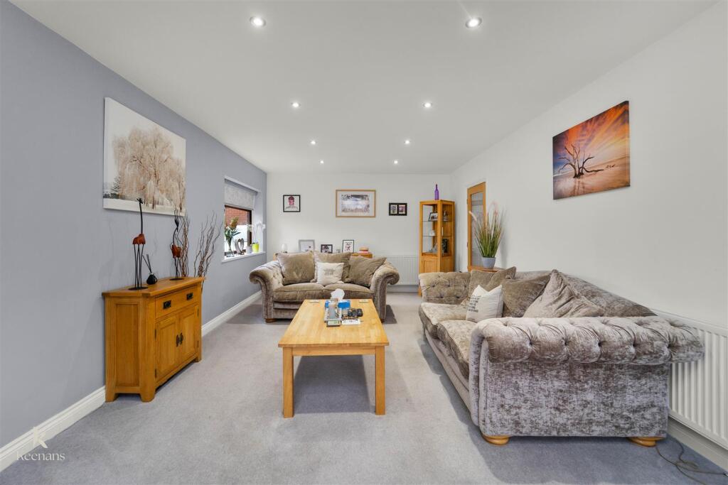 House in Hyndburn, Great Harwood Showground, Oakenshaw - View 2