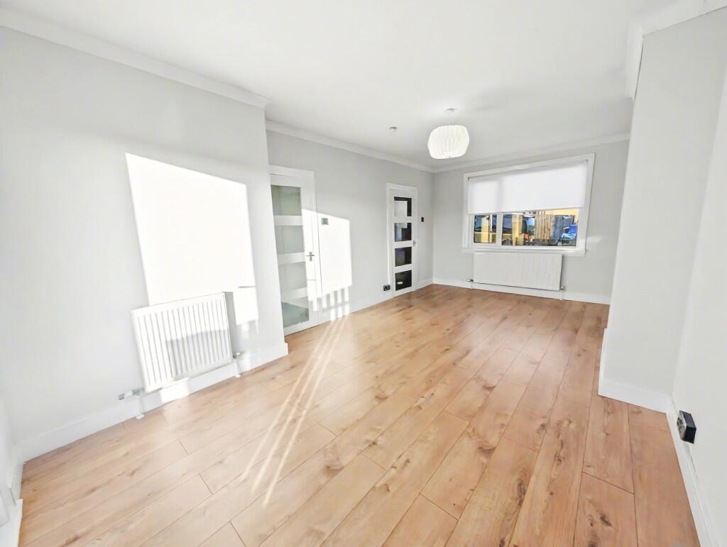 23 Hazel Avenue, Ardrossan, KA22 7HG photo 3