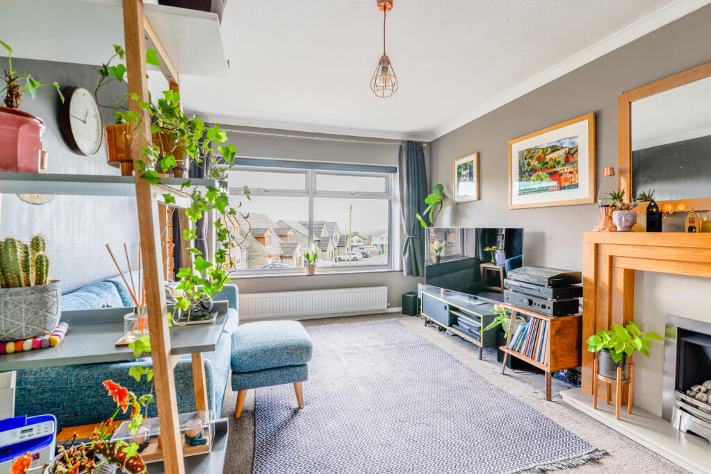 Additional image 2 of Lodge Gate Close, Denholme, West Yorkshire, BD13