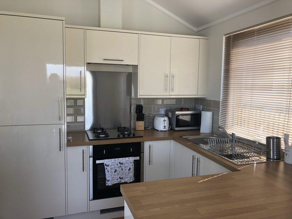 PS-1009871 – Rother Valley Caravan Park photo 3