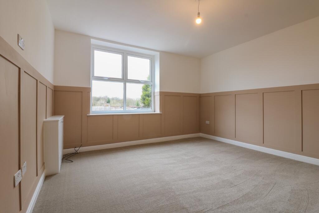 Heaton Road, Lostock, Bolton, BL6 4 photo 4