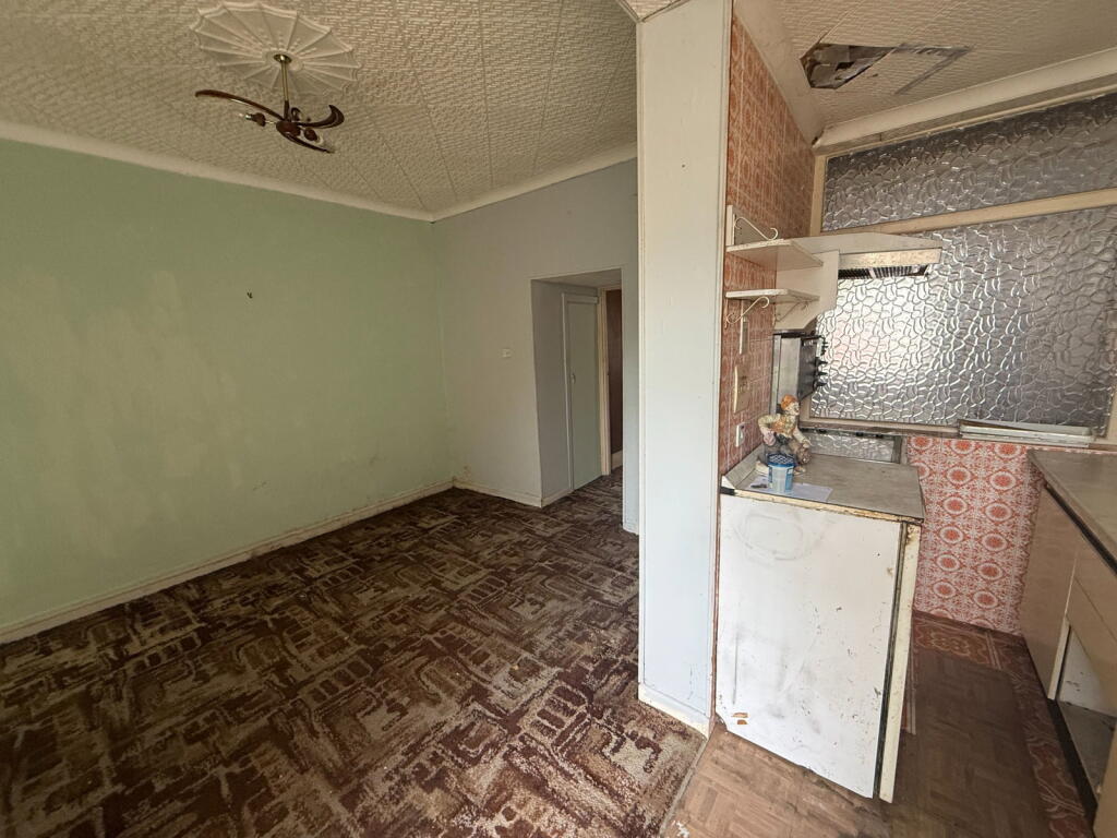 House in Llanelli, Box - More