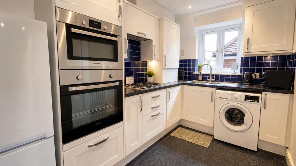 Apartment in London - View 2