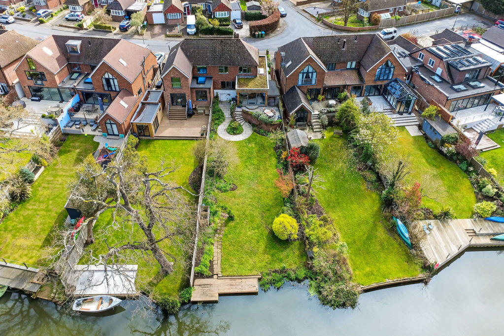 Main image of property: Fortescue Road, Weybridge