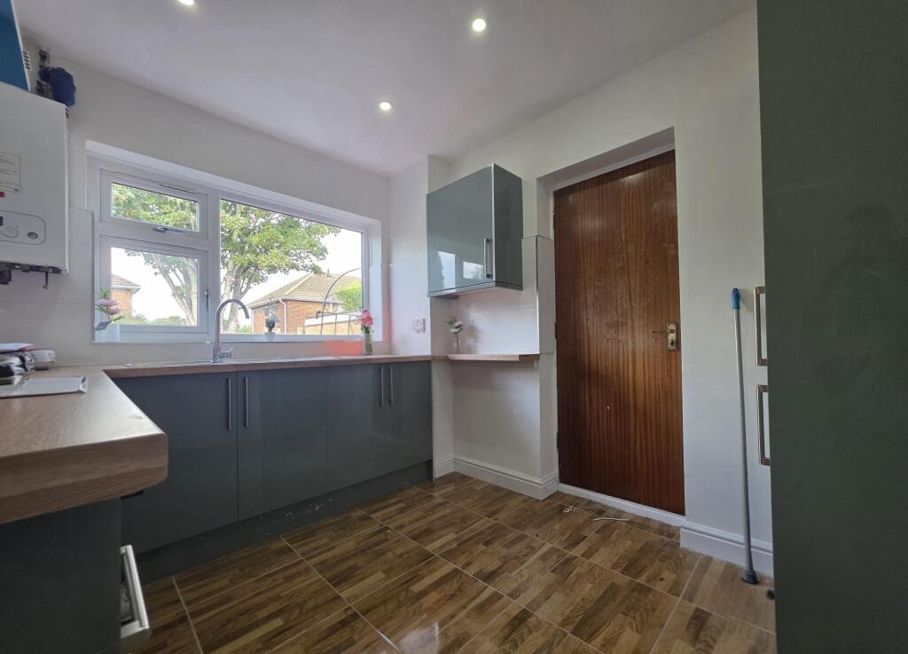 House in Wolverhampton - View 4