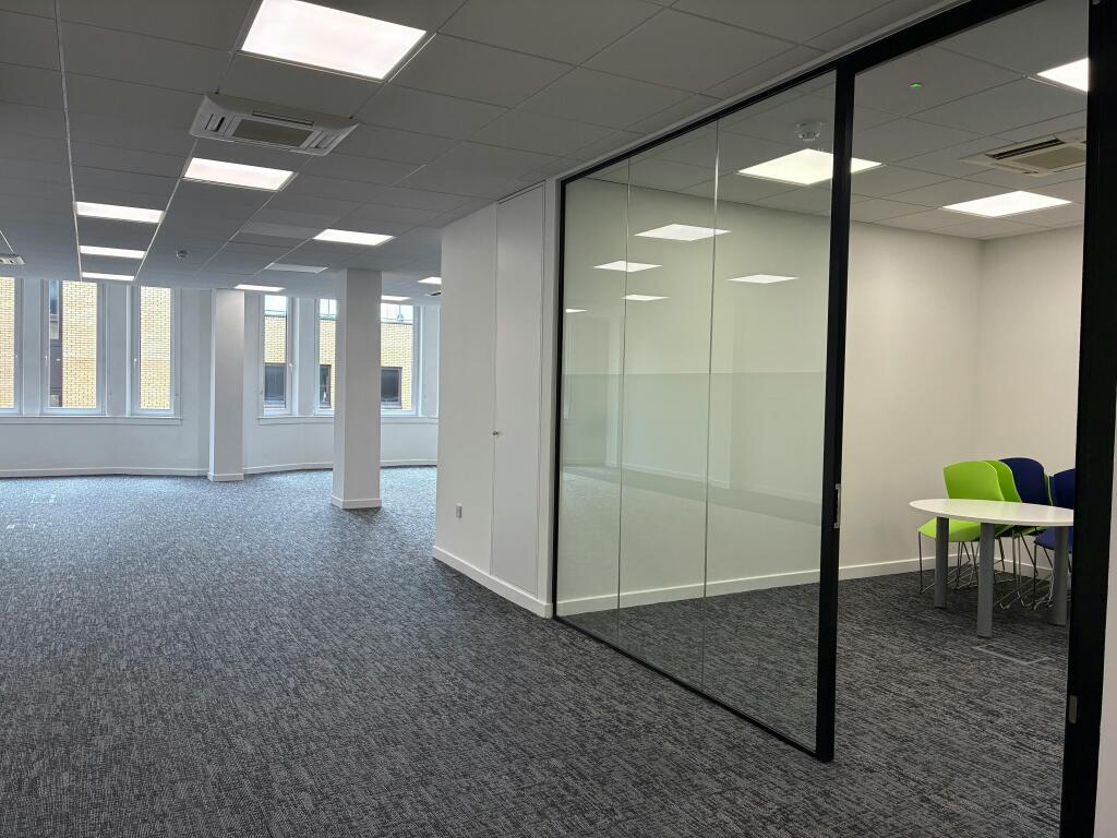Suite 5.2 South Facing