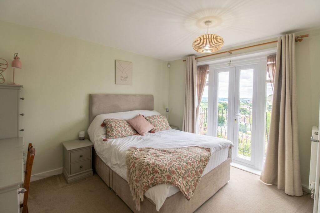 House in Salisbury - More