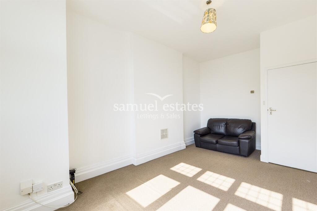 Main image of property: Gleneldon Road, Streatham, SW16