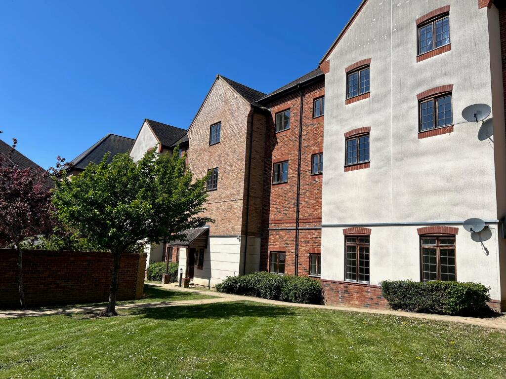 Main image of property: Maida Vale, Monkston Park, MK10