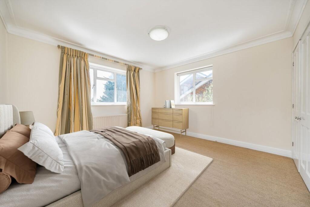 House in London - View 5