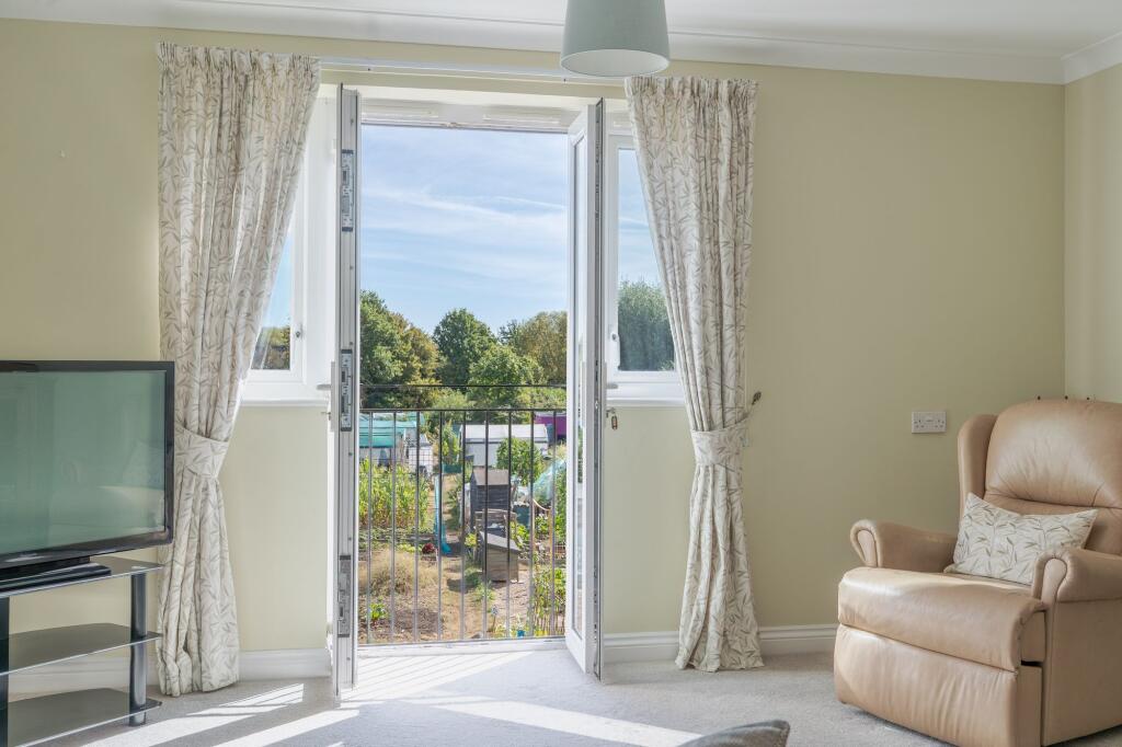 Apartment in Cherwell, Bicester - View 4