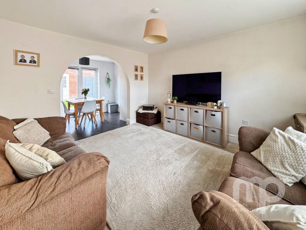 House in South Norfolk, Wymondham - View 2