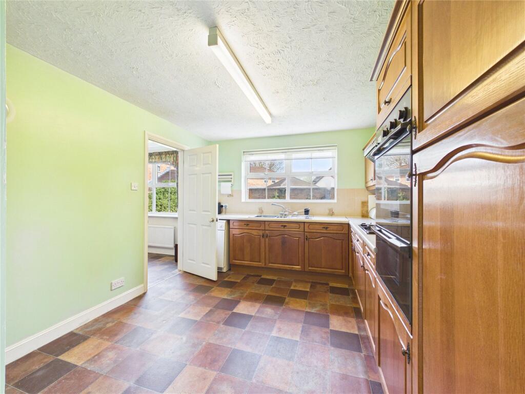 House in Bristol, Downend, Downend and Bromley Heath - View 5