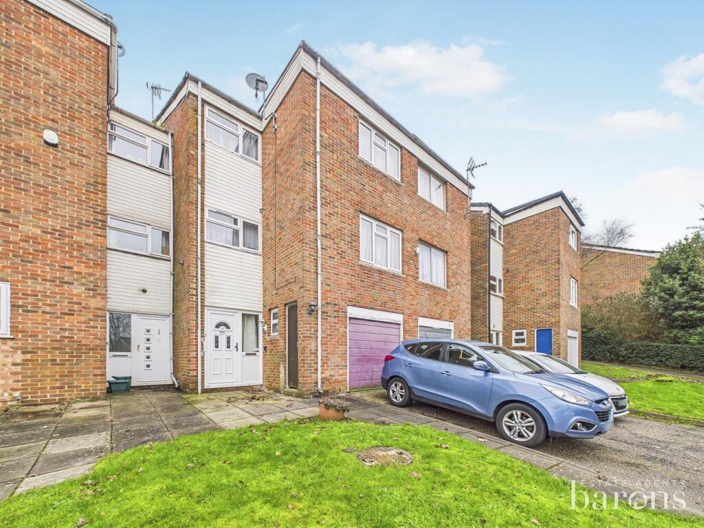 Main image of property: Shakespeare Road, Basingstoke