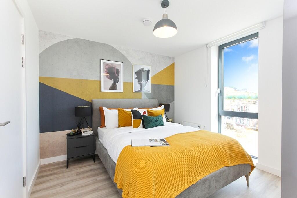 Main image of property: Kimpton Road, Luton, Bedfordshire, LU2