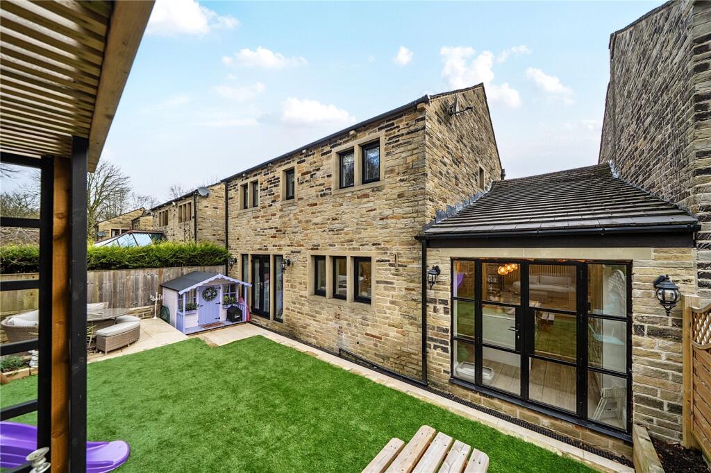 Additional image 18 of Nettleton Close, Tong Village, West Yorkshire