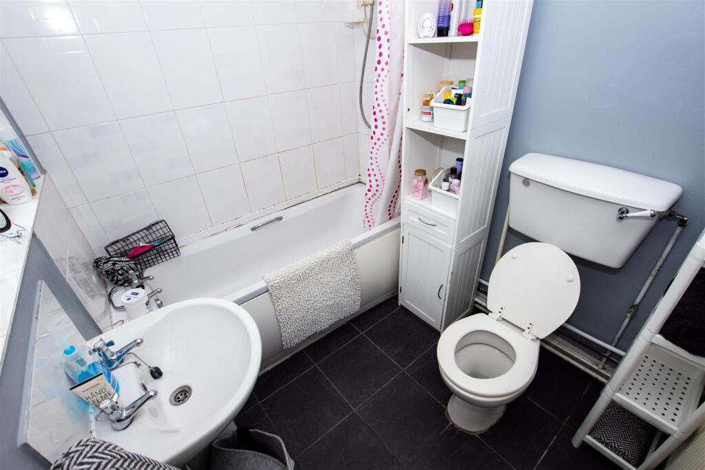 Additional image 9 of Gleave Road, Selly Oak, Birmingham, West Midlands, B29