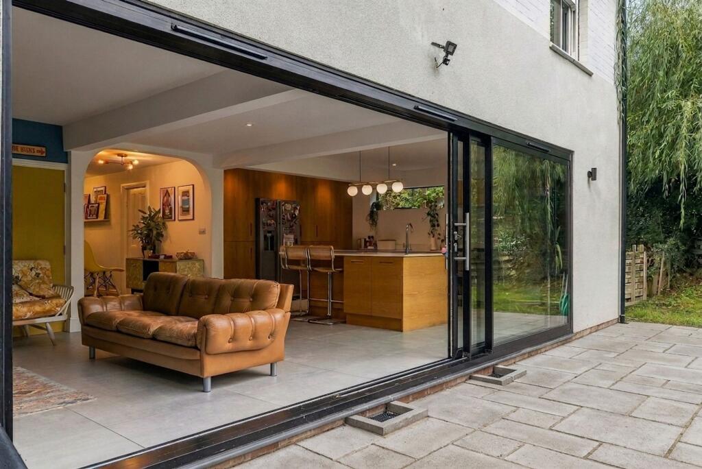 House in Nottingham - More