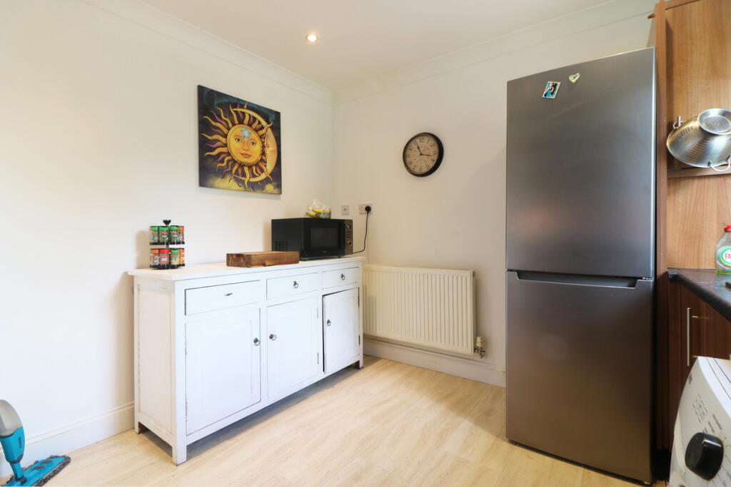 Apartment in Prestwick, New Prestwick - More