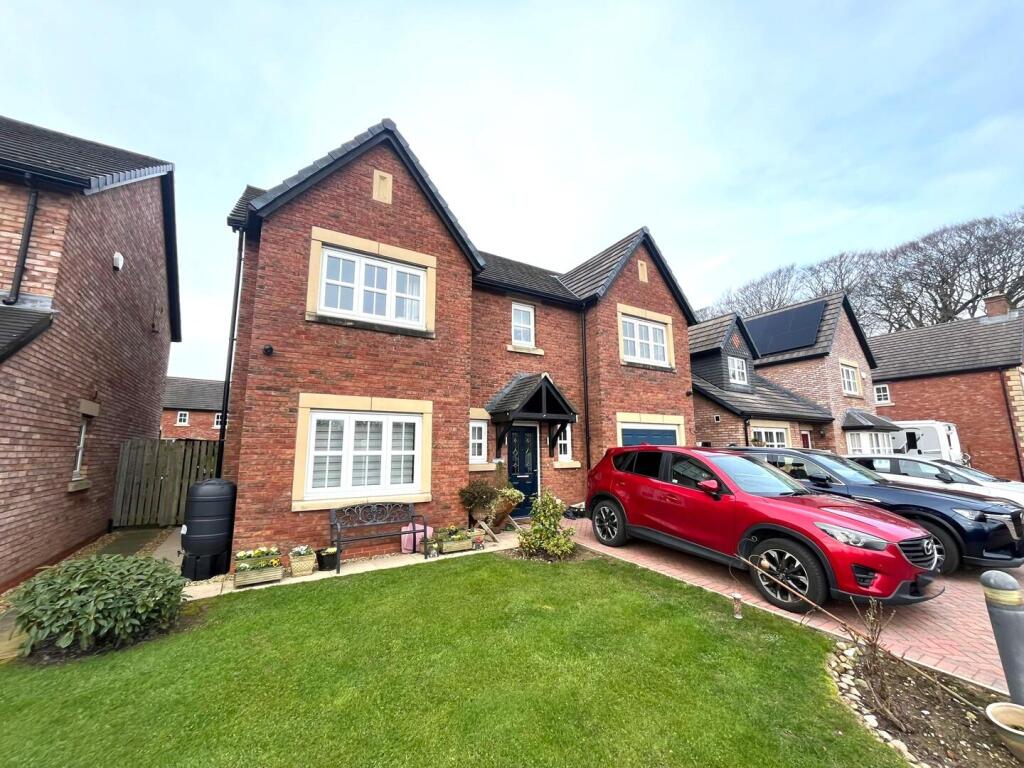 Main image of property: Stable Wood Close Kirkham, Preston, PR4 2UG