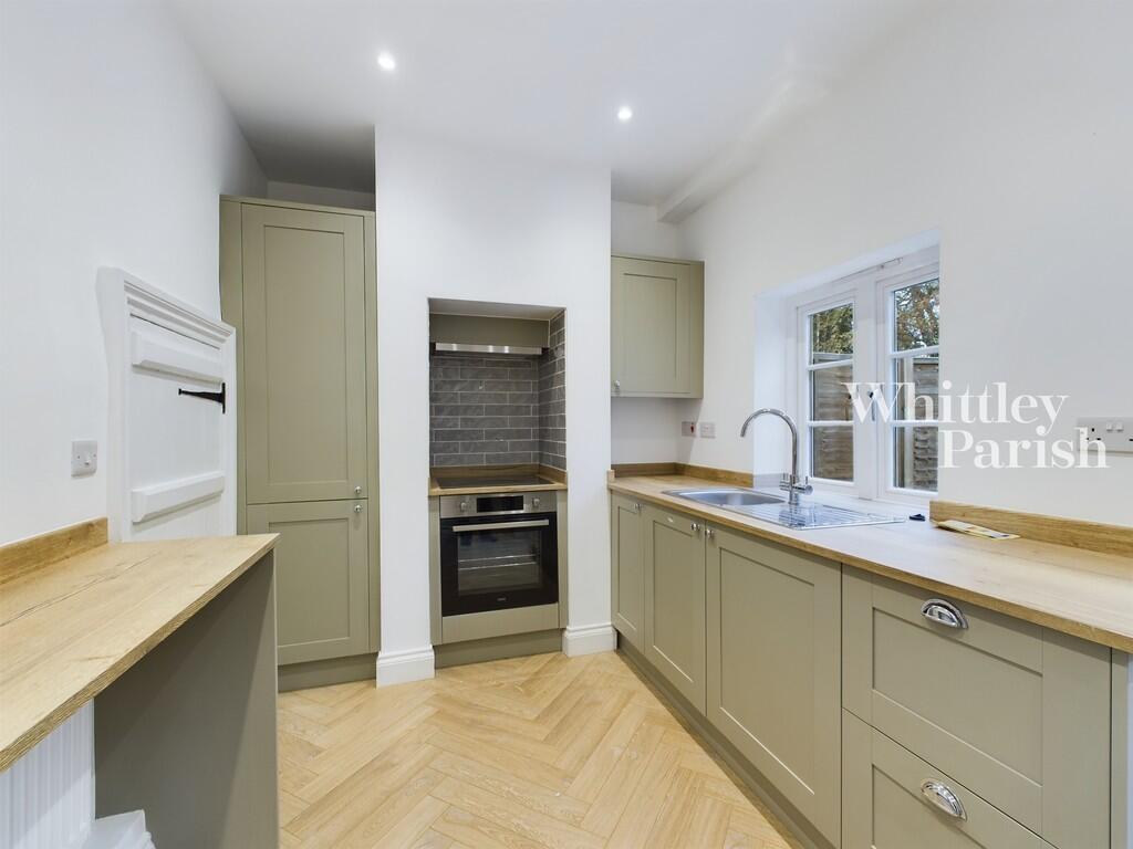 House in Ipswich - View 5
