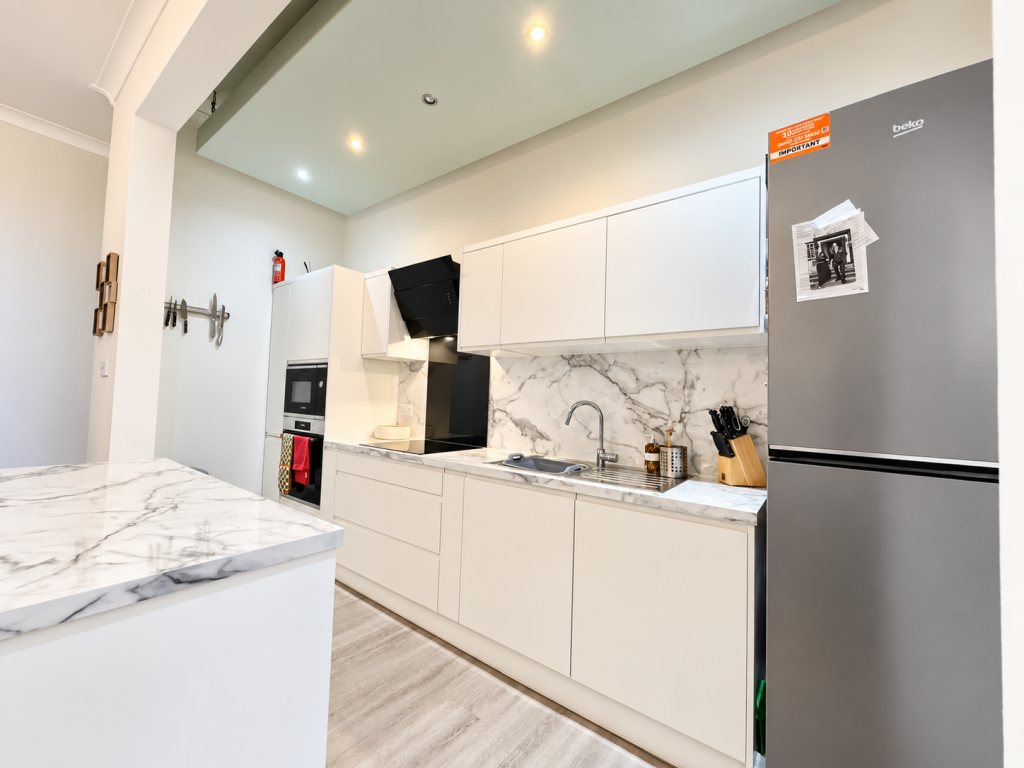 Apartment in Torquay - View 4