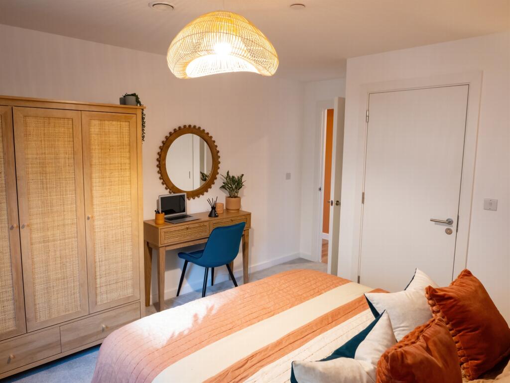 Apartment in Birmingham, Perry Barr - View 5