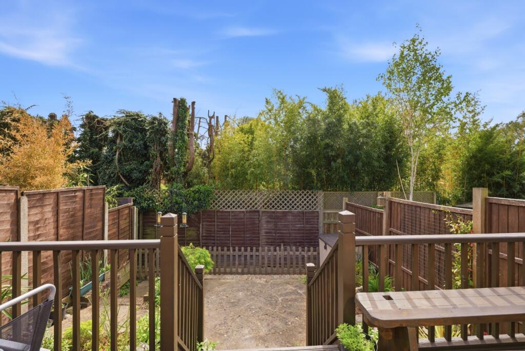 Additional image 3 of Gibraltar Lodge, Batford Road, Harpenden, Hertfordshire, AL5