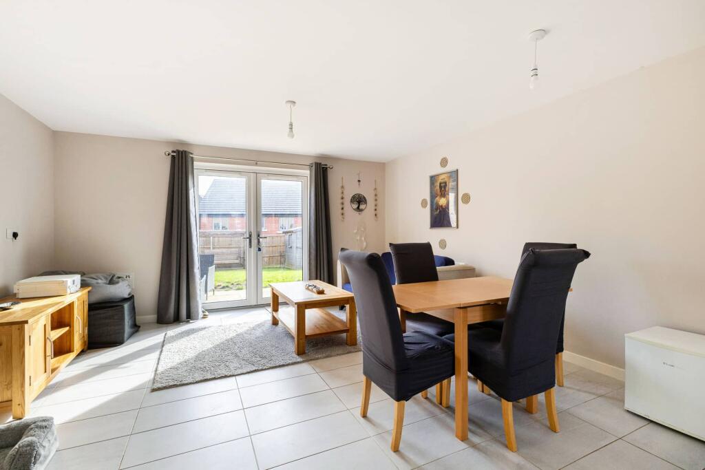 Carnelian Avenue, Wellingborough, Northamptonshire, NN8 6DL - View 6