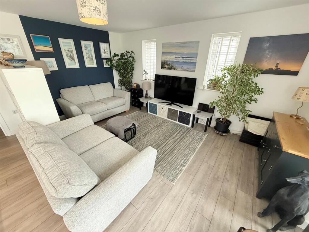 House in Great Yarmouth, Hemsby - View 3