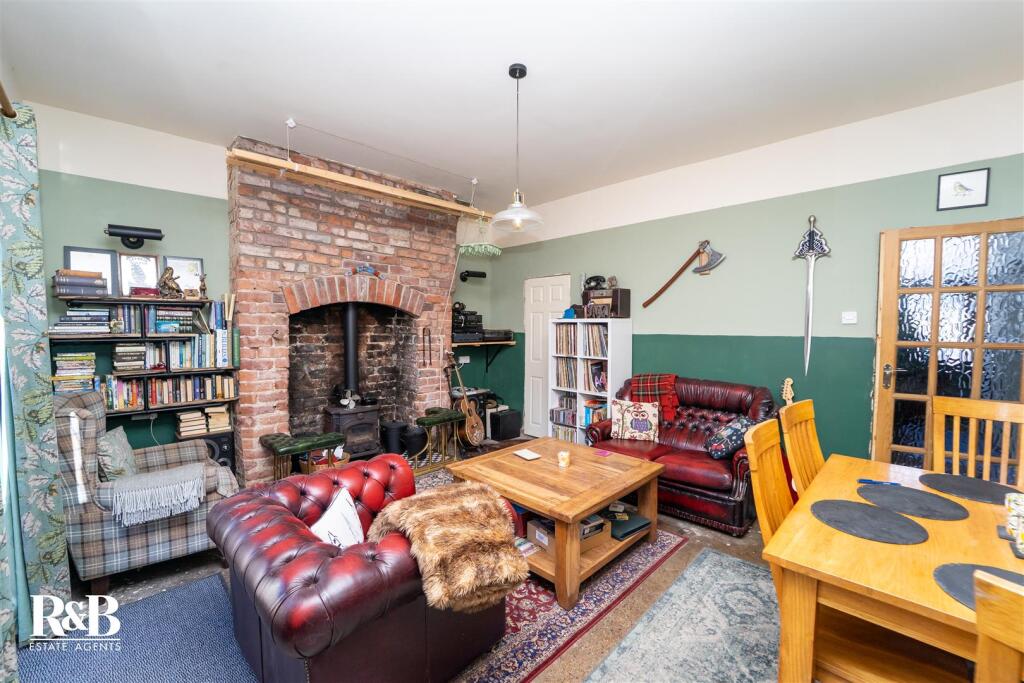 House in Lancaster - View 3