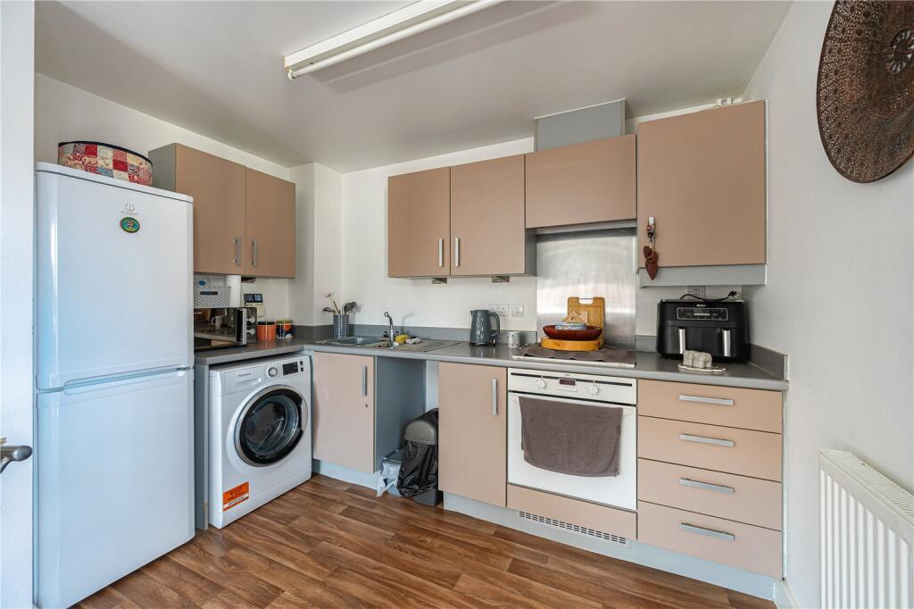 Apartment in Nottingham - View 5