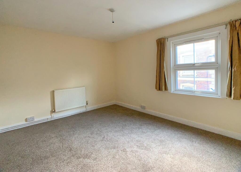 House in Wantage, Stockham - More