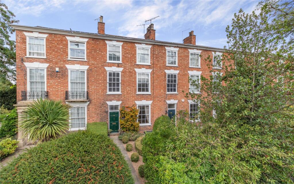 Main image of property: London Road, Newark, Nottinghamshire, NG24