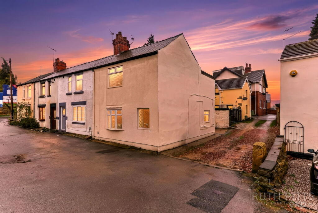 High Street, South Elmsall, WF9 photo 3