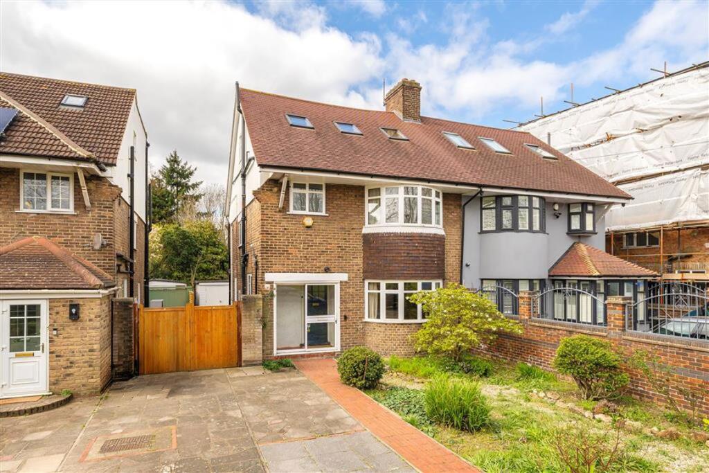 Main image of property: Eastbrook Road, Blackheath